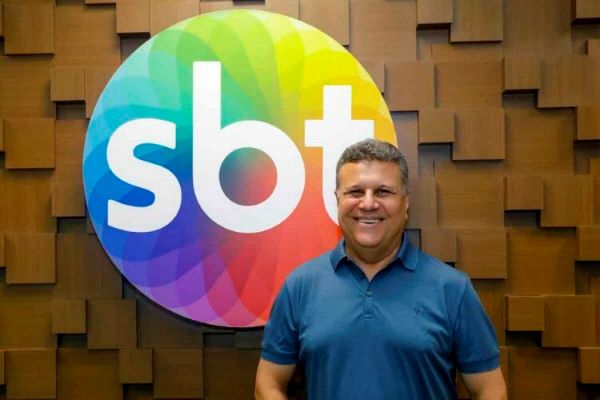 Aos 40 anos, SBT retoma investimento em transmissões de futebol